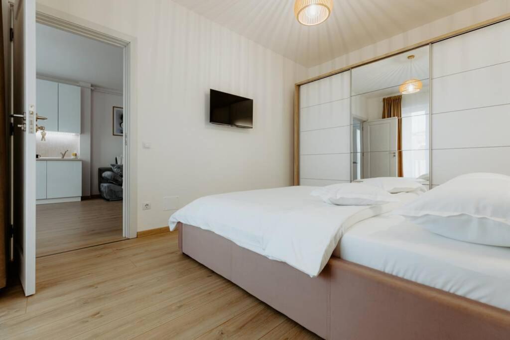 Nest Inn Oasis Residence Baia Mare Luaran gambar